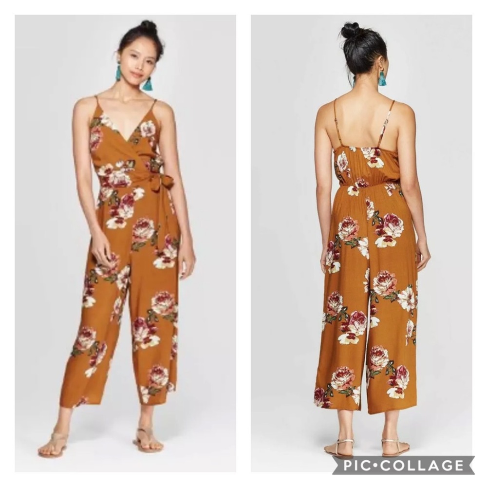 NWT Sz Medium Xhilaration jumpsuit copper & floral